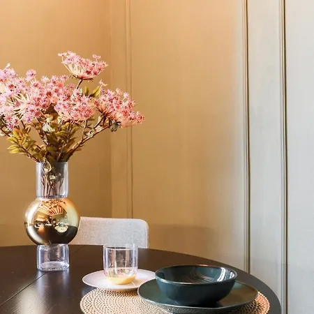 The Best Rent - Ca24 Isola Design